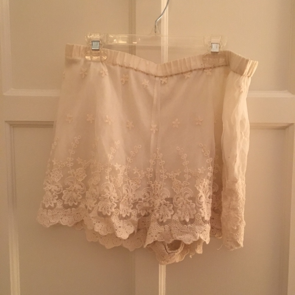 Lace shorts